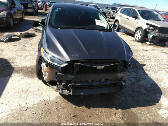 3FA6P0HD1FR161601 Ford FUSION SE