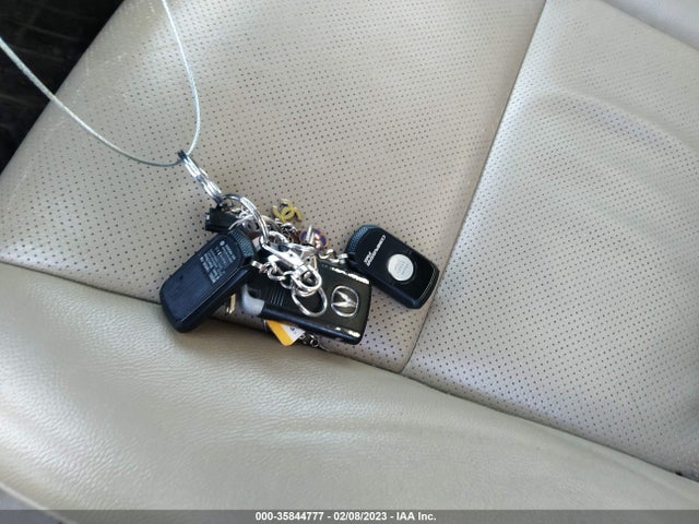 Acura RDX 2013 5J8TB4H37DL014173 Image 3