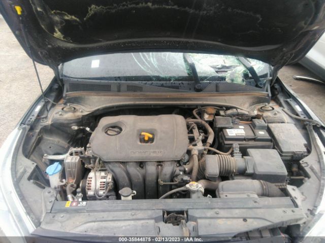 3KPF24AD1KE105749 KIA FORTE FE