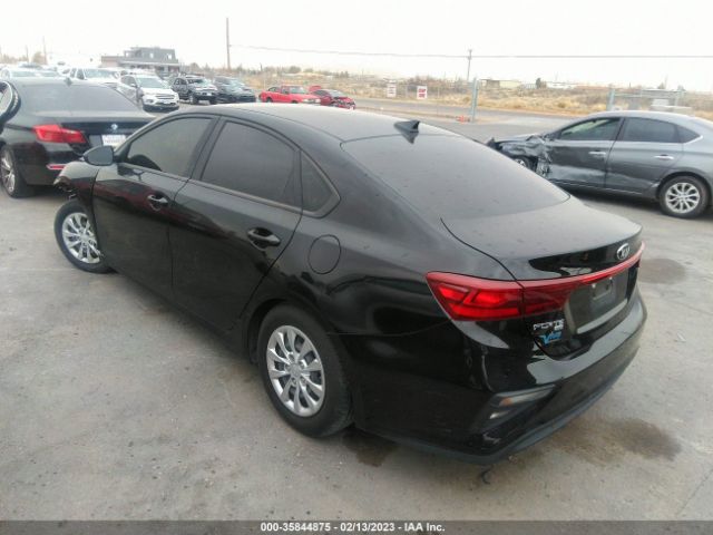 3KPF24AD1KE105749 KIA FORTE FE