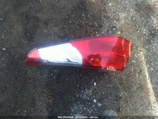 35845039 :رقم المزاد ، KNAGM4A73F5662766 vin ، 2015 Kia Optima Lx مزاد بيع