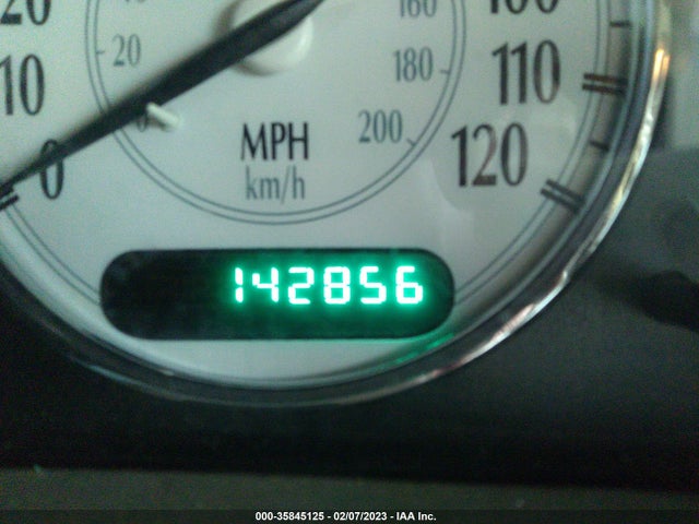 2C3HE66G44H593282 Chrysler 300M