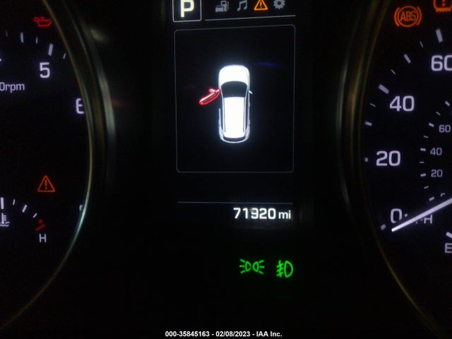 2017 Hyundai Santa Fe, VIN: 5NMZUDLB5HH033703