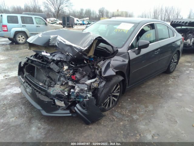 4S3BNAC62J3030214 Subaru Legacy Premium