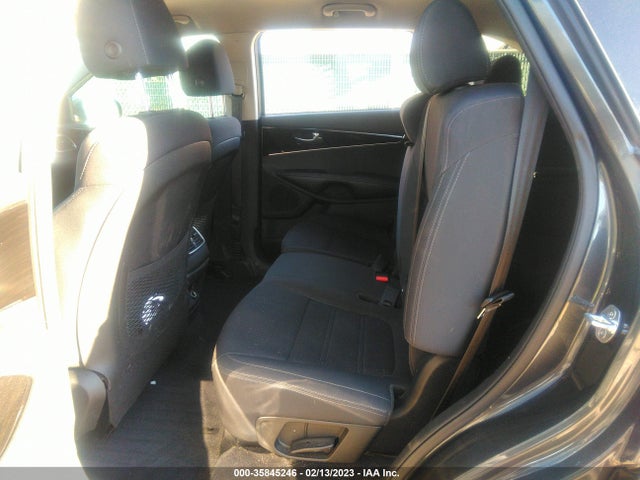 Продажа на аукционе авто 2020 Kia Sorento Lx V6, vin: 5XYPG4A52LG690733, номер лота: 35845246