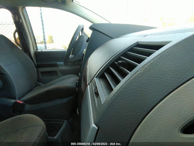2A8HR54P58R668027 Chrysler Town & Country Touring