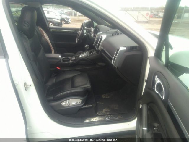 WP1AA2A27JKA01051 Porsche Cayenne Platinum Edition