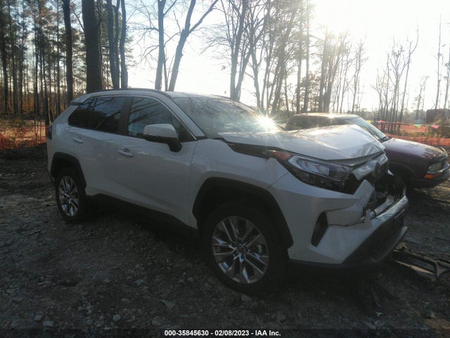 2021 Toyota RAV4, VIN: 2T3A1RFV5MW202858