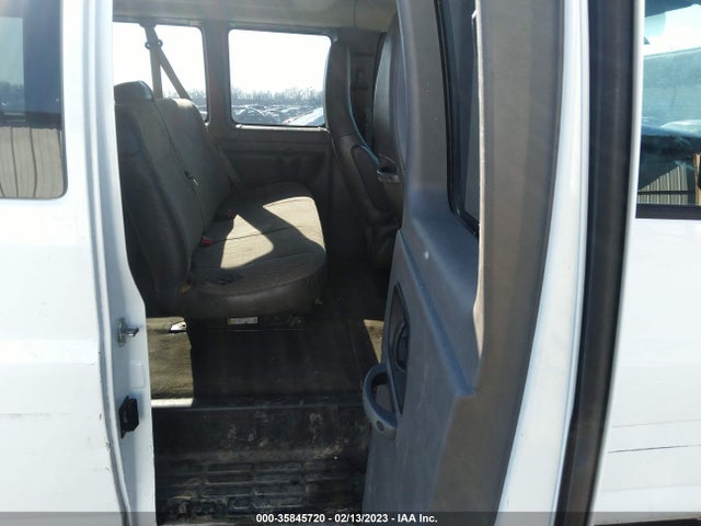 2017 Chevrolet Express, VIN: 1GAZGPFG2H1121997