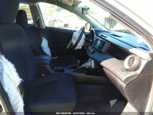 Toyota RAV4 LE 2016 2T3ZFREV2GW252840 Image 6