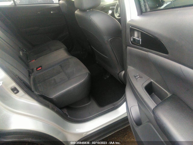 JA4ATWAA8NZ057498 Mitsubishi Eclipse Cross Se/sel