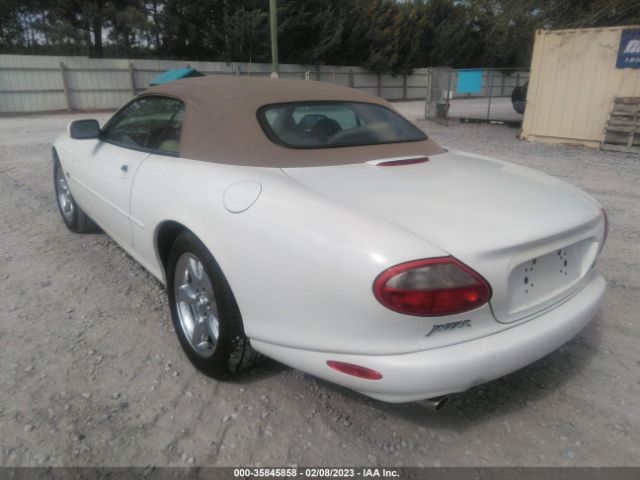 SAJGX2247WC019448 Jaguar XK8