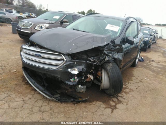 1FMCU0GD6JUB09255 Ford ESCAPE SE