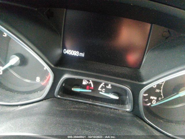 1FMCU0GD6JUB09255 Ford ESCAPE SE