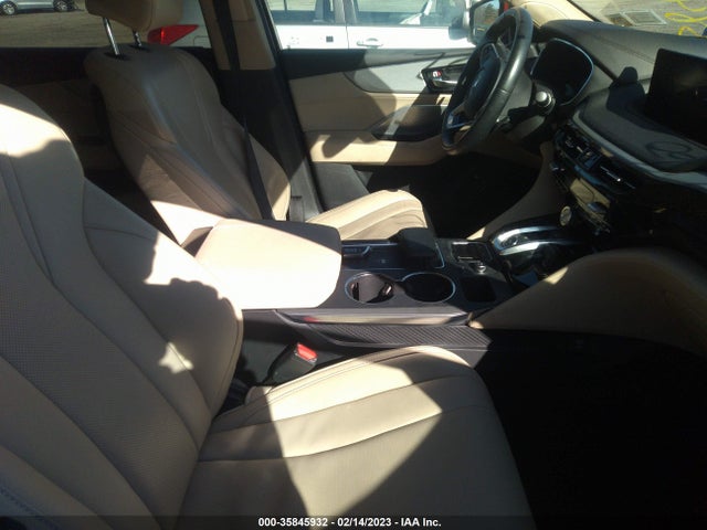 2022 Acura MDX, VIN: 5J8YE1H40NL012237