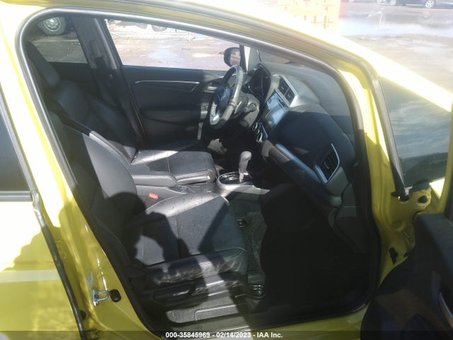 2015 Honda Fit, VIN: 3HGGK5H87FM767030