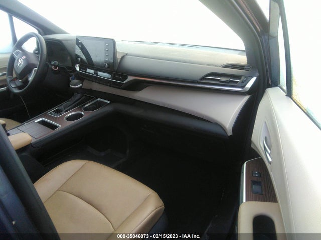 2021 TOYOTA SIENNA XLE VIN: 5TDYSKFC0MS003963