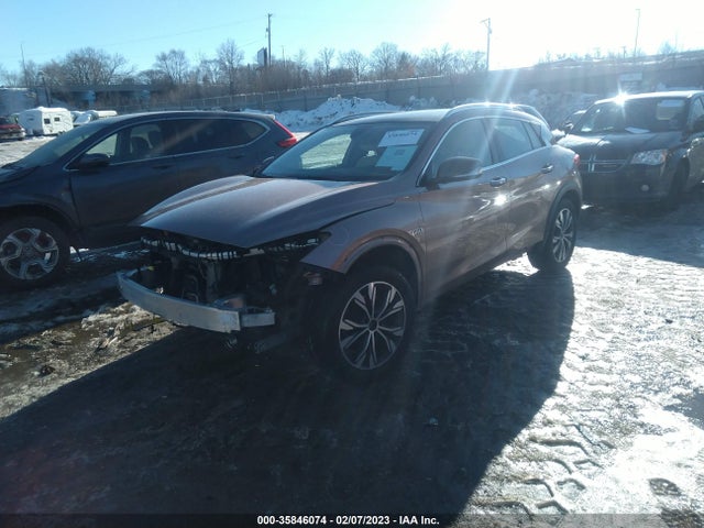 2017 Infiniti QX30, VIN: SJKCH5CR8HA016916