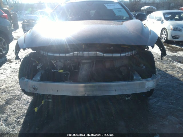 2017 Infiniti QX30, VIN: SJKCH5CR8HA016916