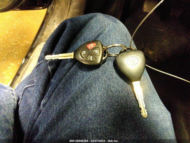 2013 TOYOTA COROLLA L/LE/S VIN: 2T1BU4EE4DC056592