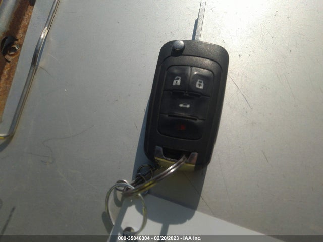 Chevrolet SONIC LS 2016 1G1JA5SH4G4121613 Image 3