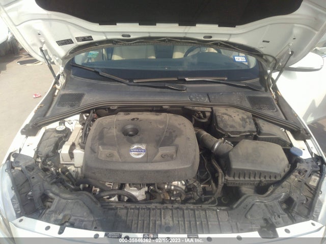 2015 Volvo S60, VIN: YV126MFM7F1352448