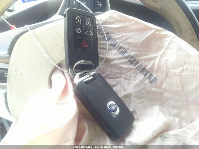 2015 Volvo S60, VIN: YV126MFM7F1352448
