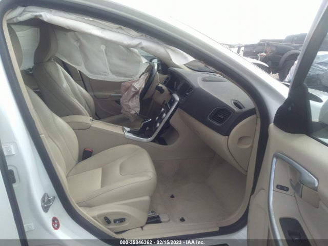 2015 Volvo S60, VIN: YV126MFM7F1352448