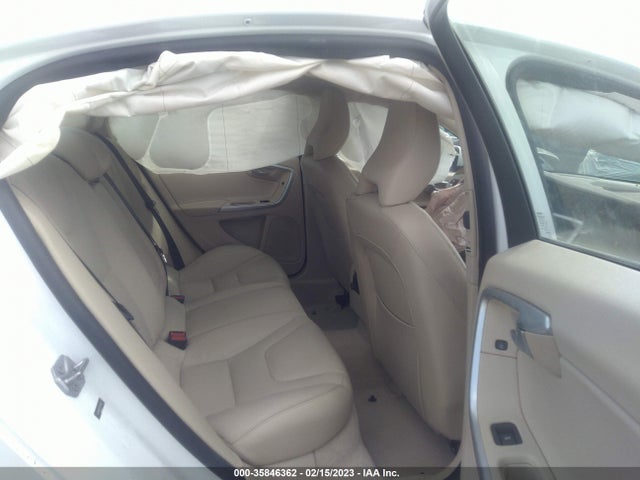 Volvo S60 T5 Drive-e Platinum 2015 YV126MFM7F1352448 Image 9