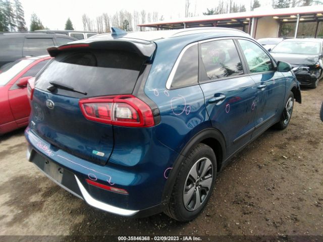 KNDCB3LC5J5201220 KIA NIRO LX