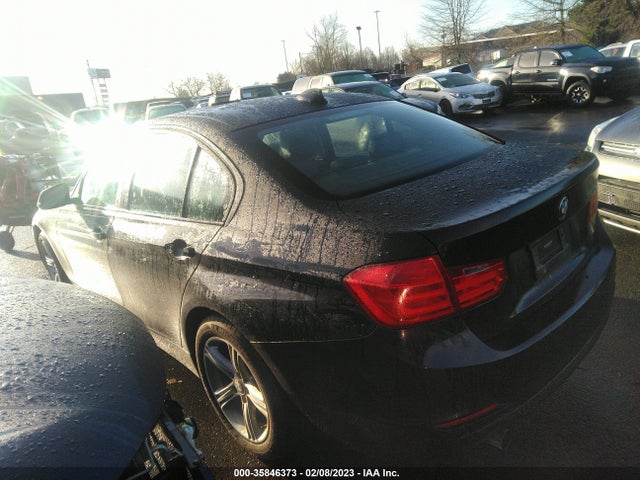 WBA3B1C57EP681046 BMW 3 Series 320i