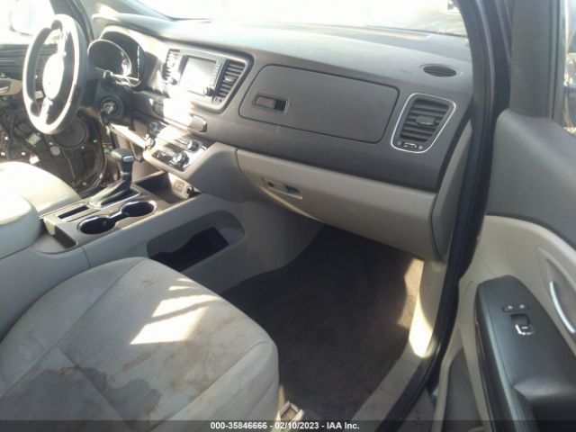 KNDMB5C15K6558925 KIA SEDONA LX