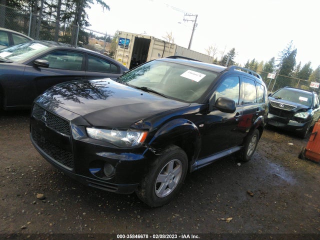 JA4AT2AWXAZ018314 Mitsubishi Outlander Es