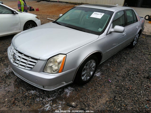 Cadillac Dts Premium Collection 2011 1G6KH5E64BU112990 Image 2