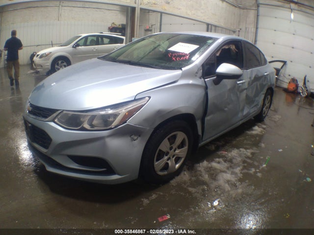 Chevrolet CRUZE LS 2018 1G1BC5SM8J7181931 Image 2