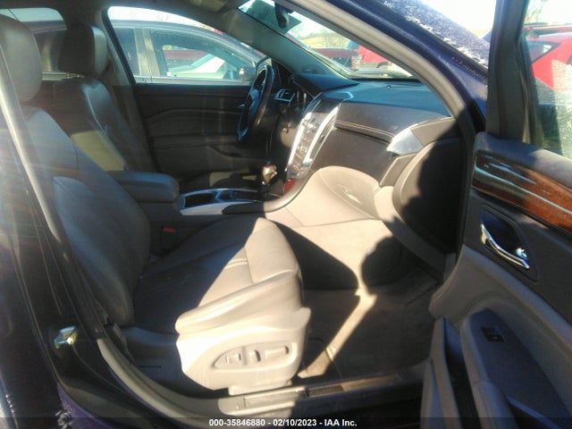 2010 CADILLAC SRX LUXURY COLLECTION VIN: 3GYFNAEY0AS605723