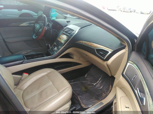 2017 Lincoln MKZ, VIN: 3LN6L5F9XHR630183