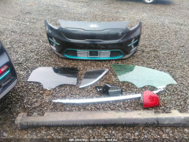 KNDCE3LG8L5035904 KIA Niro Ev Ex Premium