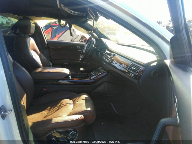 Audi A8 L 2012 WAURVAFD1CN015247 Image 5