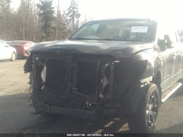 2018 Nissan Titan, VIN: 1N6BA1F43JN527859