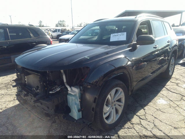 2022 Volkswagen Atlas, VIN: 1V2HR2CA2NC521718