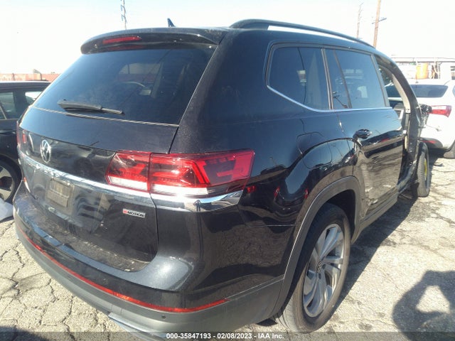 2022 Volkswagen Atlas, VIN: 1V2HR2CA2NC521718
