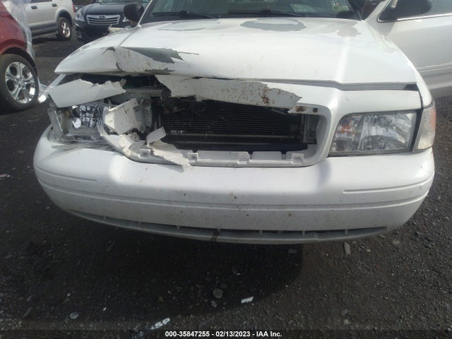 2006 FORD POLICE INTERCEPTOR BASE/BASE W VIN: 2FAFP71W66X157615