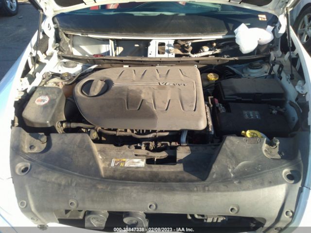 1C4PJLCS2FW565981 Jeep Cherokee Latitude