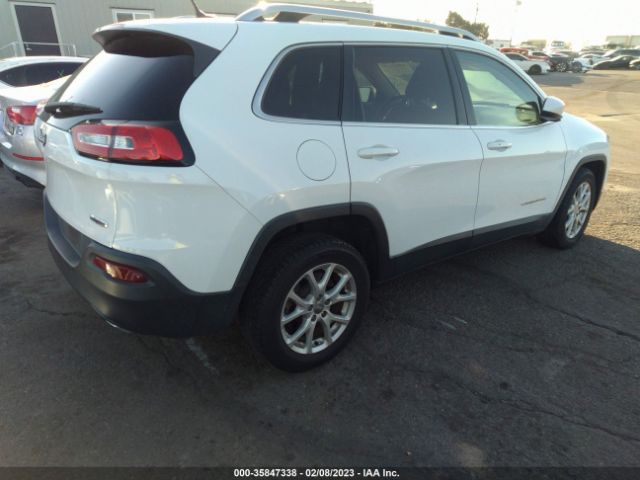 1C4PJLCS2FW565981 Jeep Cherokee Latitude