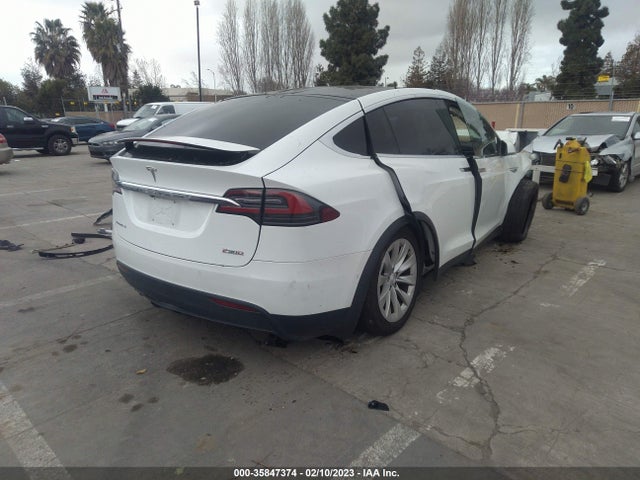 2016 Tesla Model X, VIN: 5YJXCAE48GFS00868