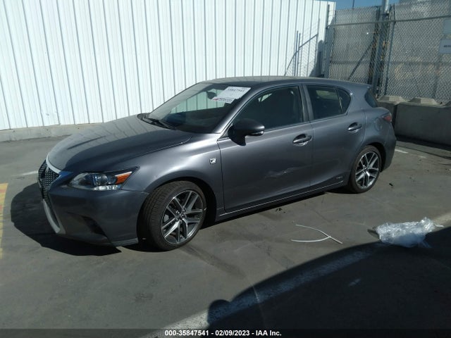 Lexus Ct 200h Hybrid 2015 JTHKD5BH7F2236475 Image 2