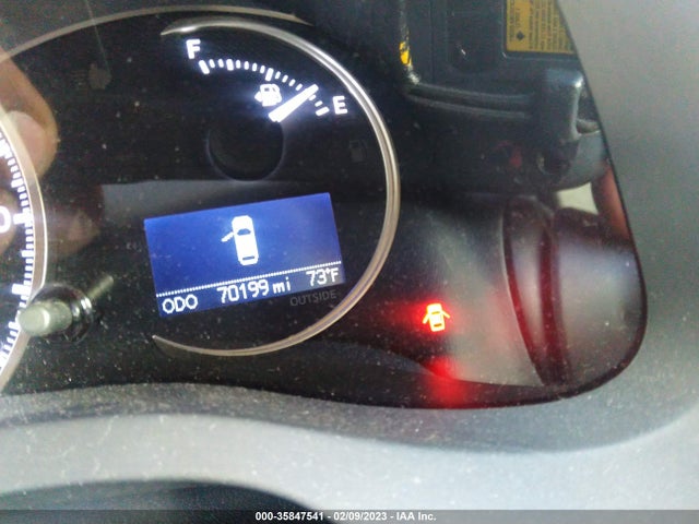 Lexus Ct 200h Hybrid 2015 JTHKD5BH7F2236475 Image 8