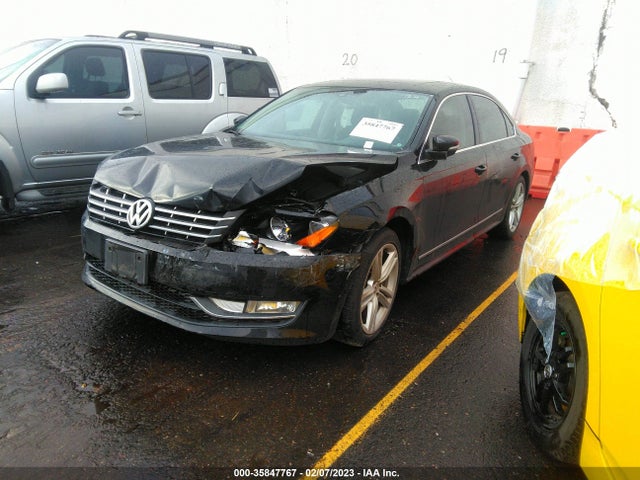 1VWCT7A32EC063982 Volkswagen Passat Sel Premium