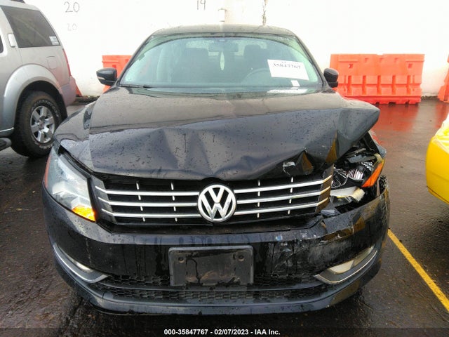 1VWCT7A32EC063982 Volkswagen Passat Sel Premium